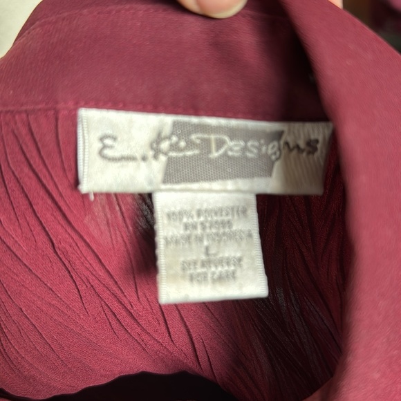 EK Designs Burgundy Blouse - Picture 3 of 4